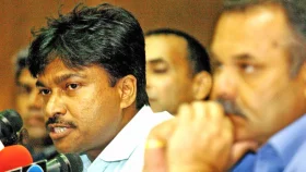 প্রতিবাদী প্রধান নির্বাচক থেকে বোর্ড প্রধান