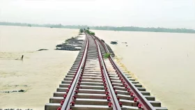 চট্টগ্রামের সঙ্গে সারা দেশের রেল যোগাযোগ বন্ধ