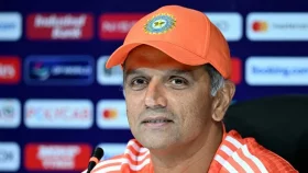 টাকা পেলে নিজের বায়োপিকে অভিনয় করতে রাজি দ্রাবিড়