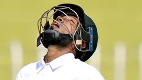 ৯ রানের জন্য দুশোর হালি পূরণ হলো না মুশফিকের