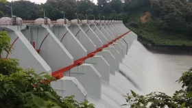 কাপ্তাই হ্রদের পানি চূড়ান্ত বিপৎসীমায়, খোলা রয়েছে ১৬ জলকপাট