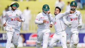 ক্রিকেটেও বিপ্লবের রঙ