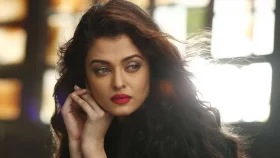 সংসার বাঁচাতে অভিনয় ছাড়ছেন ঐশ্বরিয়া!