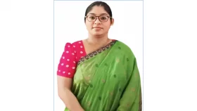 &lsquo;শখের অধ্যক্ষ&rsquo; থেকে পদত্যাগ আওয়ামী লীগ নেতার স্ত্রীর&nbsp;