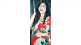 এক&nbsp;ঝলক