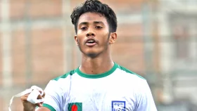 সাফ শিরোপা জাতীয় দলের দরজা খুললো মিরাজসহ ৪ জনের
