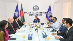 আইজিপির সঙ্গে মার্কিন দূতাবাসের প্রতিনিধিদলের সাক্ষাৎ