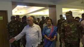 দ্রুতই স্বাভাবিক হচ্ছে বন্যাকবলিত এলাকা: ত্রাণ উপদেষ্টা