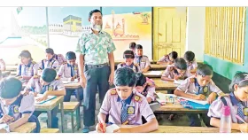 শিক্ষক ও শিক্ষার্থীর সম্পর্ক যেমন হওয়া উচিত