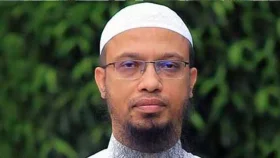 বন্যা তহবিলে আর টাকা না পাঠানোর অনুরোধ শায়খ আহমাদুল্লাহর