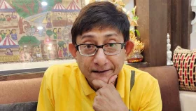 তোপের মুখে ক্ষমা চাইলেন কাঞ্চন