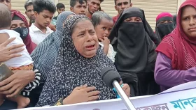দালালের হাতে জিম্মি ছেলে, মুক্তিপণ পাঠাতে ভিক্ষা করেন মা