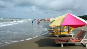 কক্সবাজারে সাগরে নেমে পর্যটক নিখোঁজ