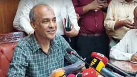 পুলিশের ইমেজ ধীরে ধীরে বাড়বে: স্বরাষ্ট্র উপদেষ্টা