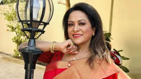 নীরবেই কানাডায় উড়াল দিলেন অরুণা বিশ্বাস&nbsp;