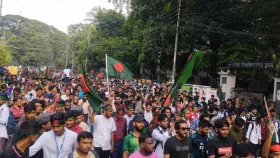 &lsquo;শহীদি মার্চ&rsquo; থেকে ৫ দাবি