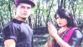 সালমানকে নিয়ে মৌসুমীর আবেগঘন বার্তা