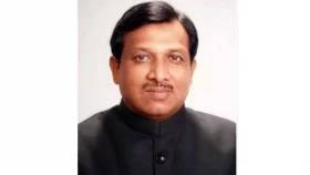 যখন যে দল ক্ষমতায় সেখানে যোগ দিতেন সাবেক হুইপ সামশুল