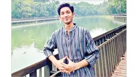 অনেক ব্যথা অনেক কষ্ট আমাদের