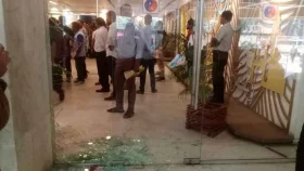 পেট্রোবাংলায় তিতাস গ্যাস কর্মীদের হামলা-ভাঙচুর