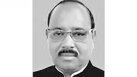 নেত্রকোনা পৌরসভার সাবেক মেয়র বিমান বন্দরে আটক