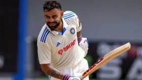 বাংলাদেশ সিরিজে জোড়া মাইফলকের সামনে কোহলি
