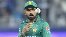 বাবরকে ‘কাপুরুষ’ বললেন বিয়ের পরামর্শ দেওয়া বাসিত