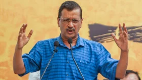 ৪৮ ঘণ্টার মধ্যে পদত্যাগের ঘোষণা দিলেন অরবিন্দ কেজরিওয়াল