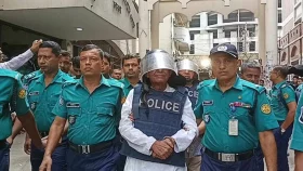 ৬ হত্যা মামলায় গ্রেপ্তার দেখানো হলো মানিককে