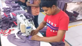 আশুলিয়ায় কাজে ফিরেছেন শ্রমিকরা,  এখনো বন্ধ ২২ কারখানা