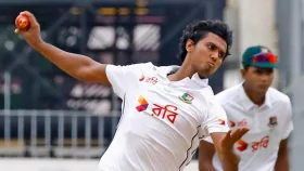 হাসানের বলে &lsquo;ডাক&rsquo; মেরে শুবমানের বিব্রতকর রেকর্ড