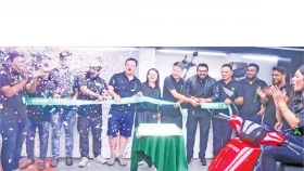 রিভো নিয়ে এলো ইলেকট্রিক মোটরসাইকেল এ০১ ও সি০৩