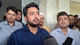 ফ্যাসিস্টদের বিচার বাংলার মাটিতেই হবে: নাহিদ ইসলাম