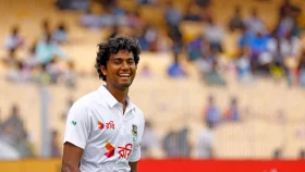 হাসানের ৫ উইকেট, ভারত থামল ৩৭৬ রানে