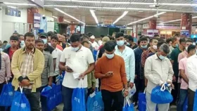 লিবিয়া থেকে ফিরলেন ১৫৪ বাংলাদেশি