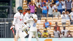 জাকিরের বিদায়ে ভাঙল ৬২ রানের &zwj;জুটি