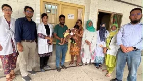 ১০ ঘণ্টার অপারেশনে আলাদা হলো যমজ শিশু রিফা-শিফা