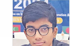 রানীর শেষ নীড়ের শুরু