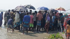 তিস্তা নদীতে মেহেদি রাঙানো দুই হাত বাঁধা তরুণীর লাশ
