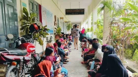 `দুই বছরে দুই সেমিস্টার, ধিক্কার ধিক্কার'