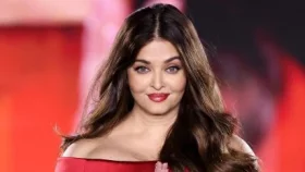 সংসার ভাঙার গুঞ্জনের মধ্যে ঐশ্বরিয়ার সুখবর