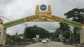 &lsquo;জাহান্নামে বাস করছি&rsquo; রাখাইনে ক্ষুধায় কাতর ৫০ হাজার মানুষ