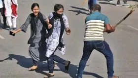 নারীদের ওপর ছাত্রলীগের হামলাকারীদের সন্ধান দিন: সমন্বয়ক হাসনাত