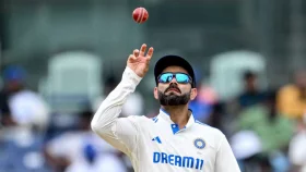 কোহলিকে দেখতে সাইকেলে ৫৮ কিলোমিটার পাড়ি ১৫ বছরের কিশোরের