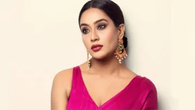 ডিবি পুলিশ হয়ে আসছেন মম!&nbsp;