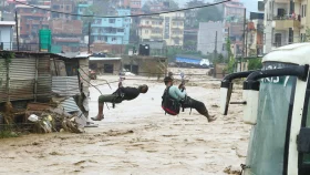 নেপালে ভয়াবহ বন্যা ভূমিধসে মৃত্যু বেড়ে ১৯২