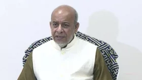 সাবেক রেলমন্ত্রীকে ধরতে পুরস্কার ঘোষণা আ.লীগ নেতার