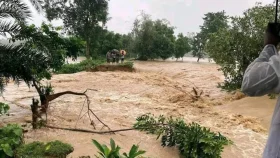 উজানের ঢলে প্লাবিত শেরপুরের নিম্নাঞ্চল, বন্যায় ১ জনের মৃত্যু