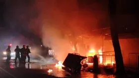 কেরানীগঞ্জে বিরিয়ানির দোকানে সিলিন্ডার বিস্ফোরণ, নিহত ৩