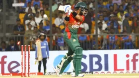 লিটন-ইমনকে হারিয়ে পাওয়ার প্লেতে ৩৯